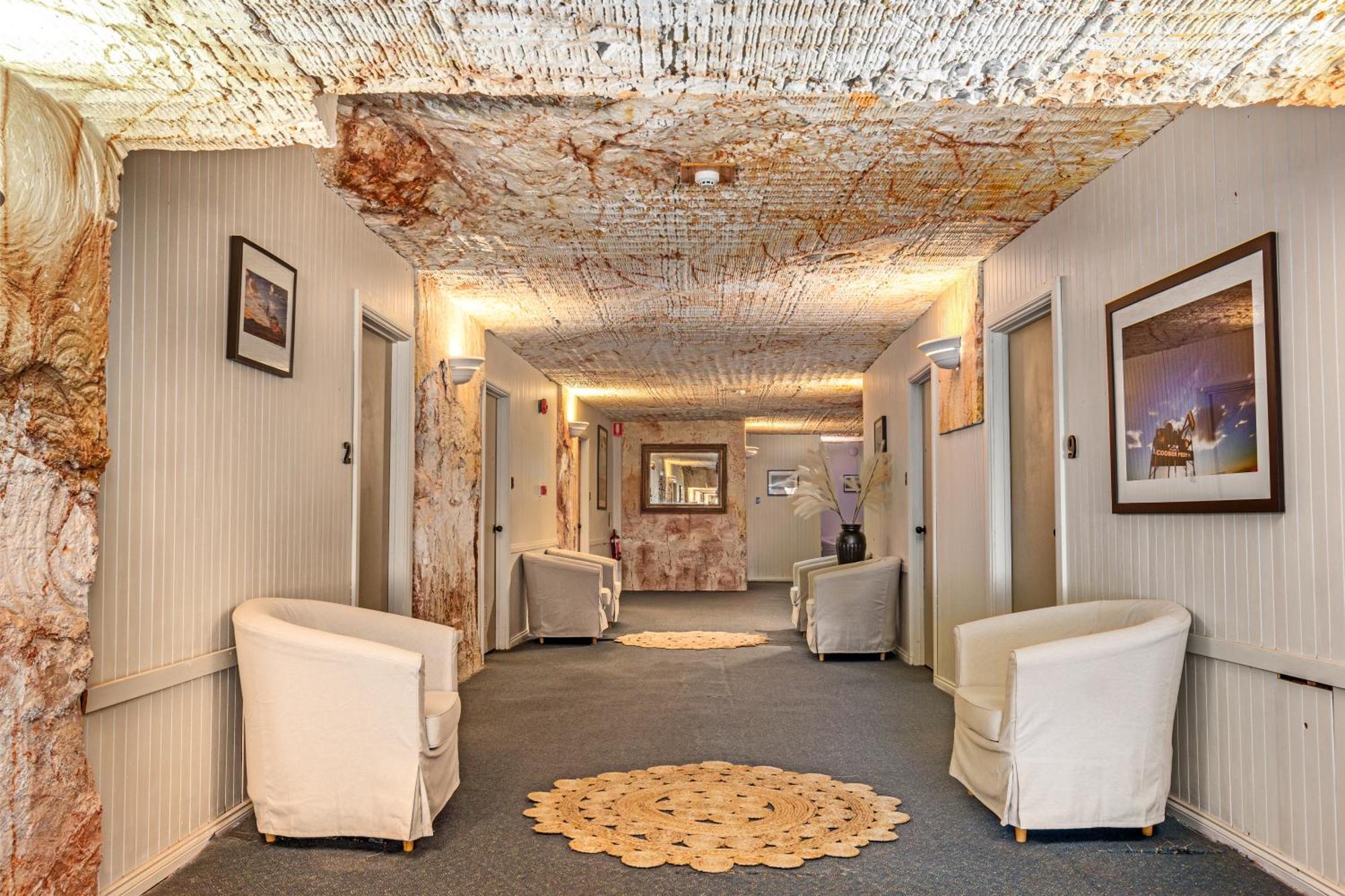 Coober Pedy Experience Motel Exteriör bild