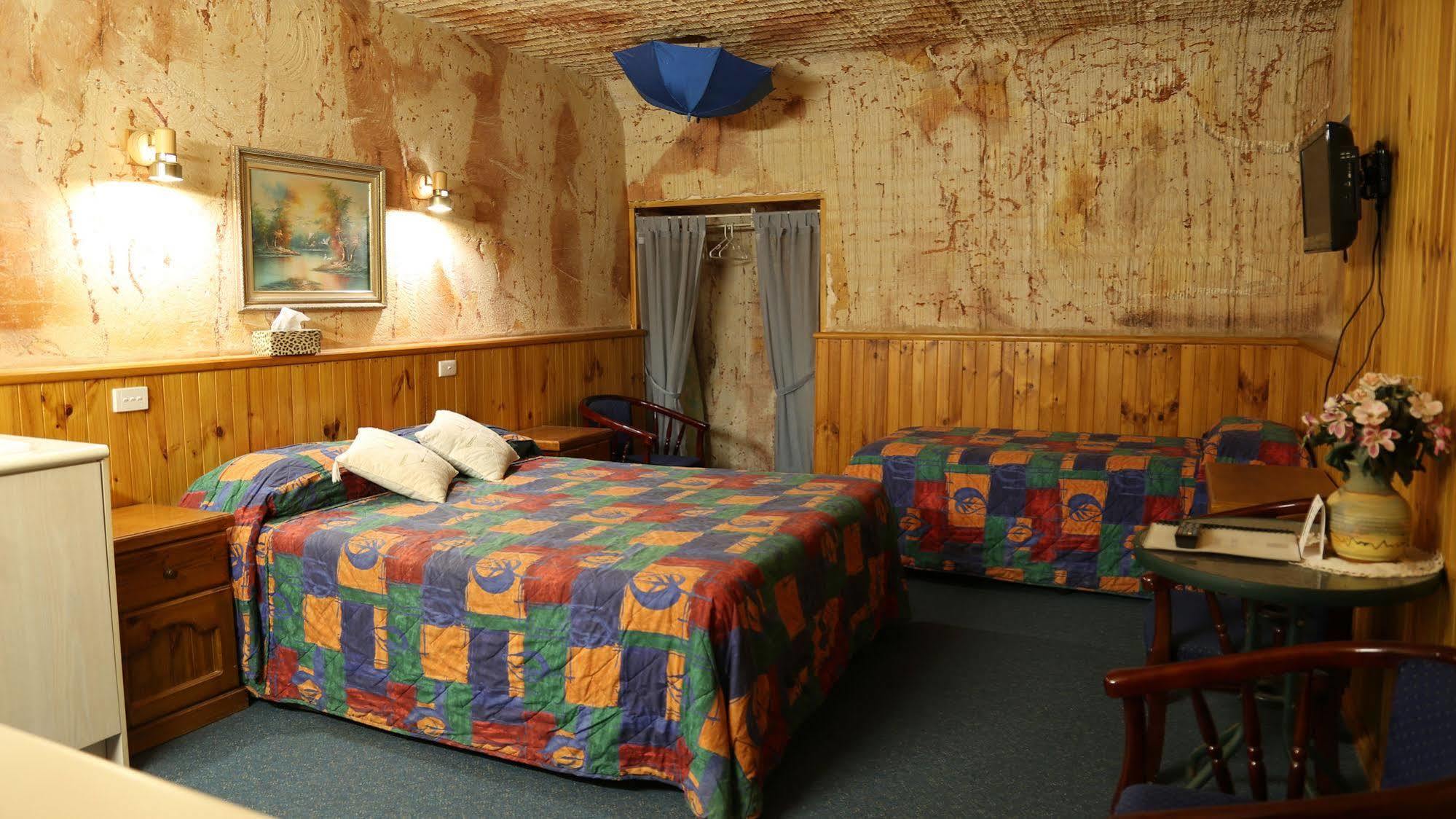 Coober Pedy Experience Motel Exteriör bild