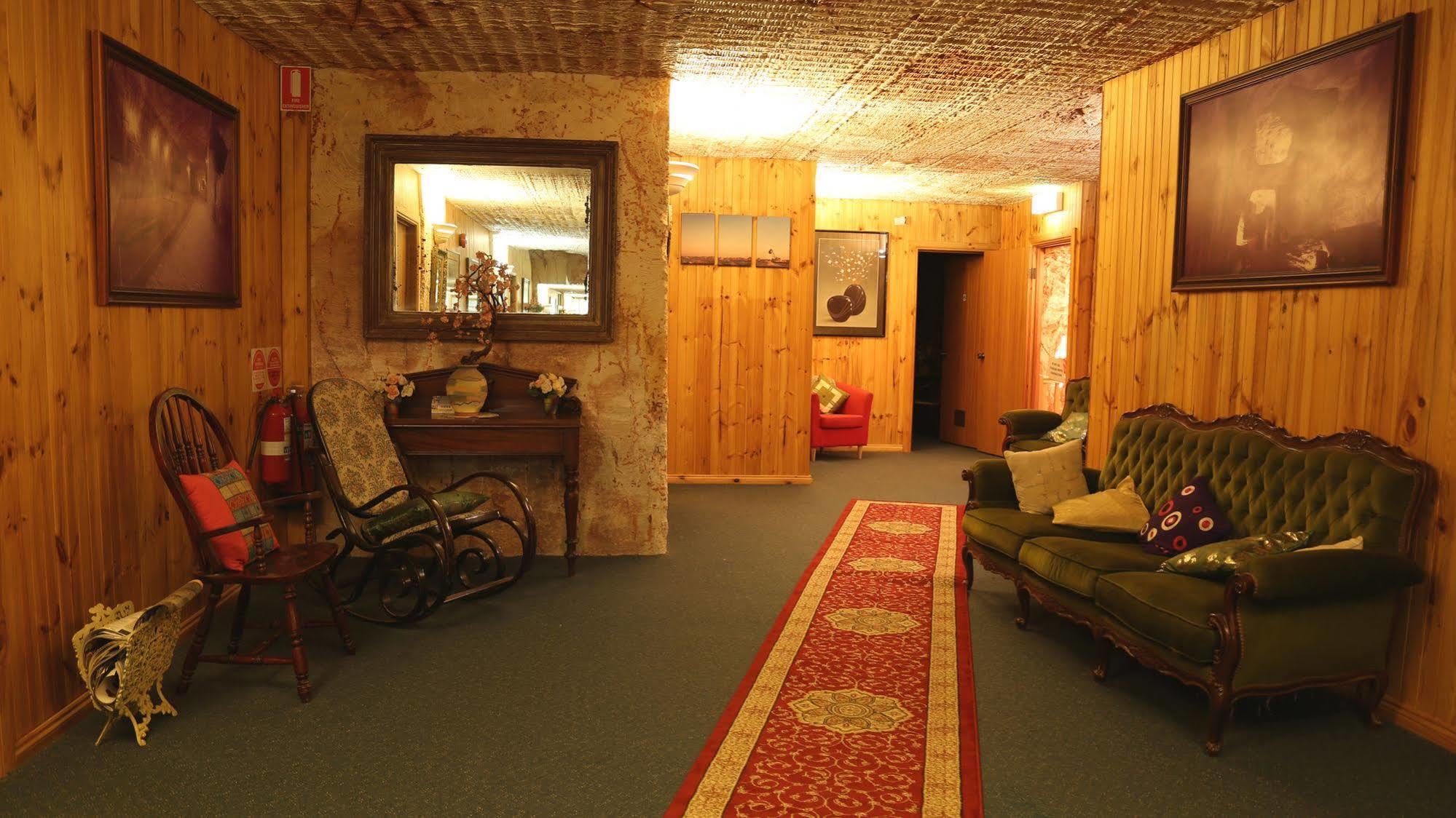 Coober Pedy Experience Motel Exteriör bild