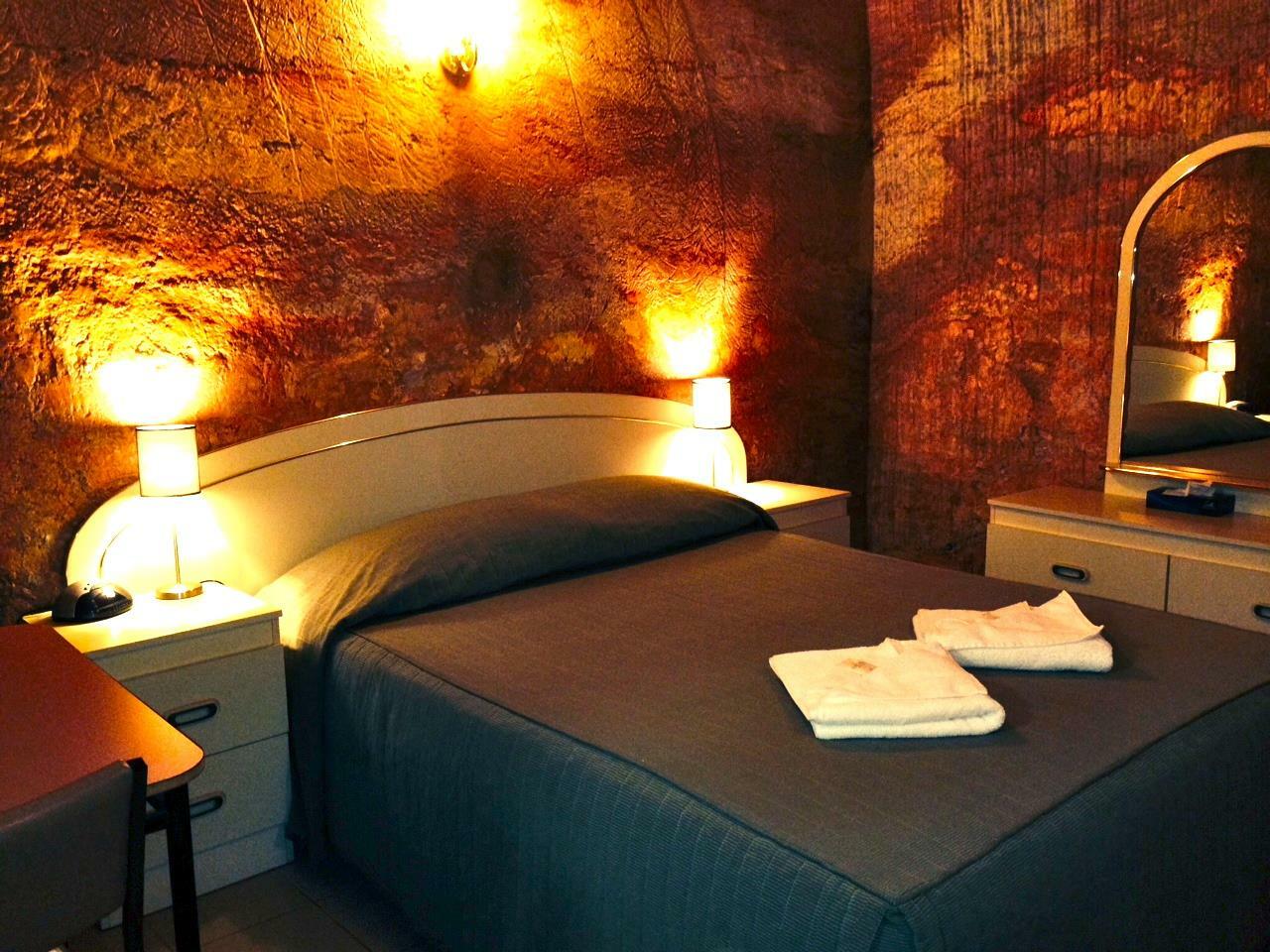 Coober Pedy Experience Motel Exteriör bild